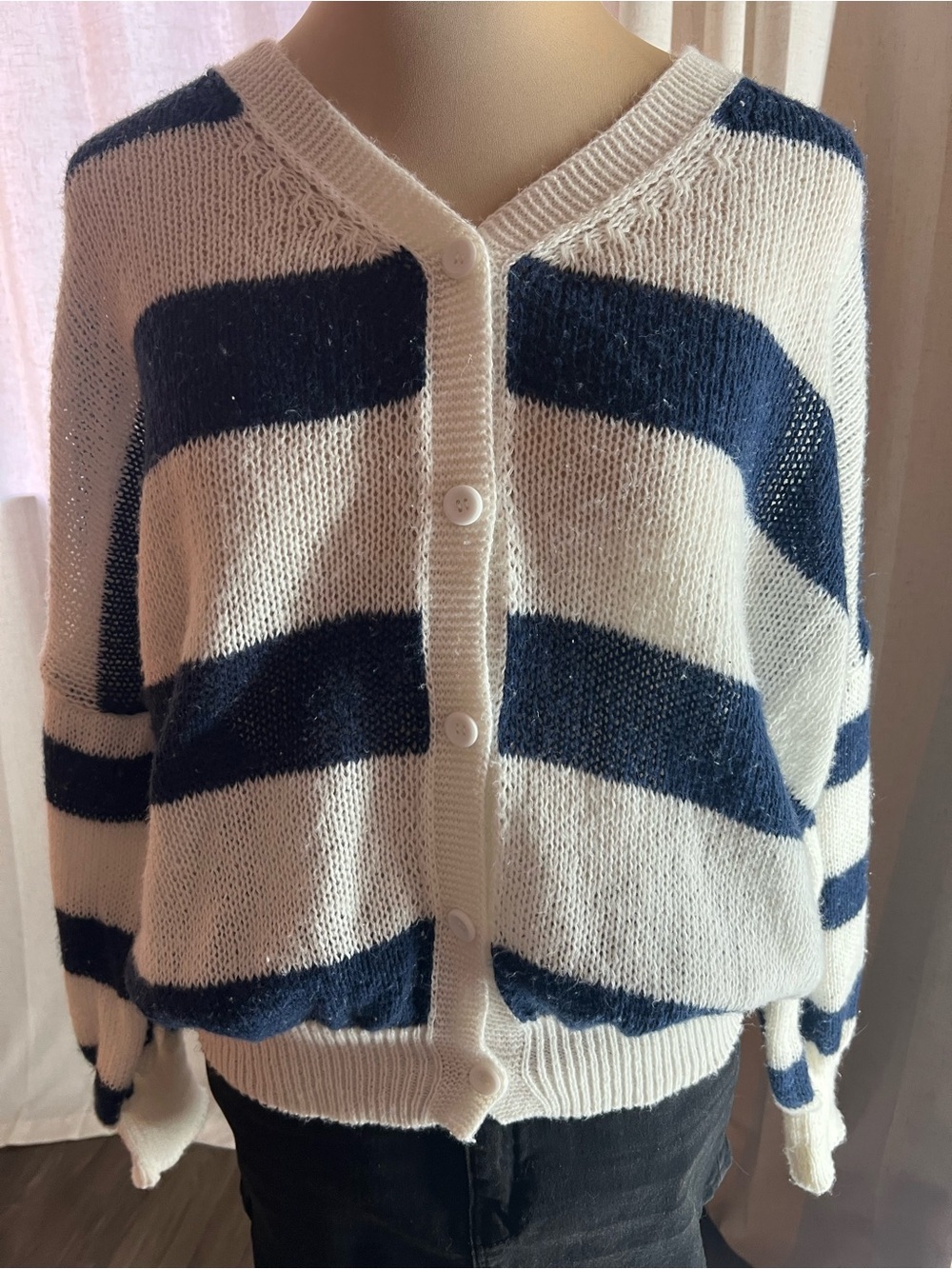 Lightweight cardigan